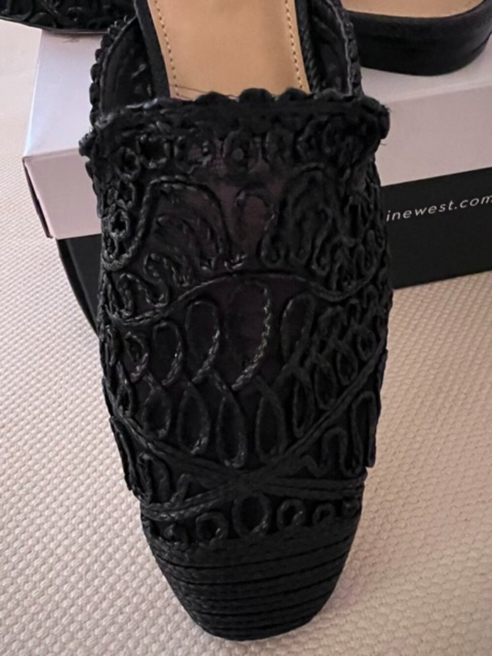 women's black mules